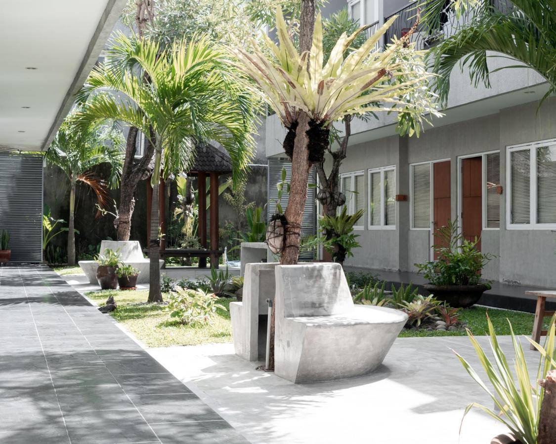 Seruni Guest House Denpasar Kültér fotó