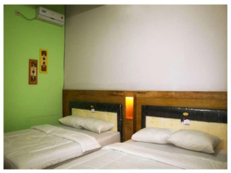 Seruni Guest House Denpasar Kültér fotó