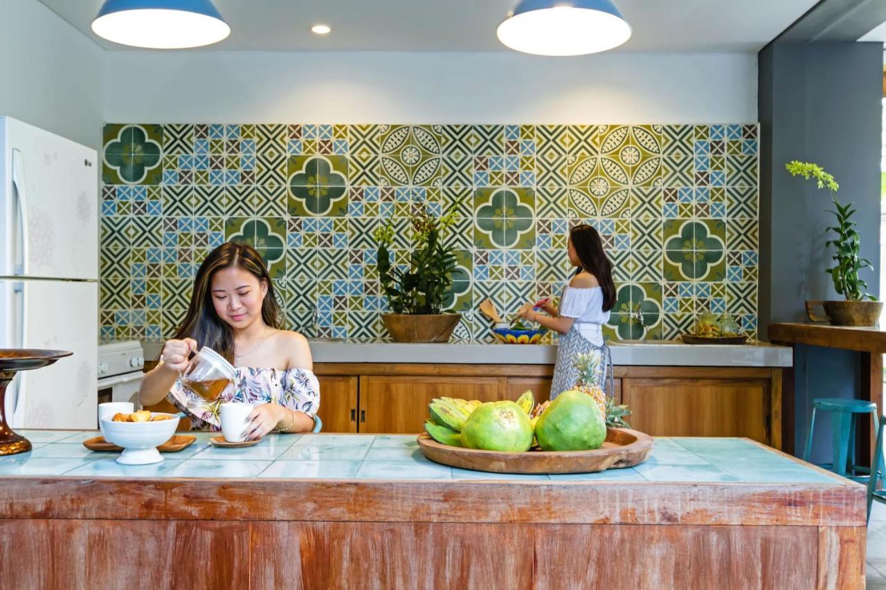 Seruni Guest House Denpasar Kültér fotó