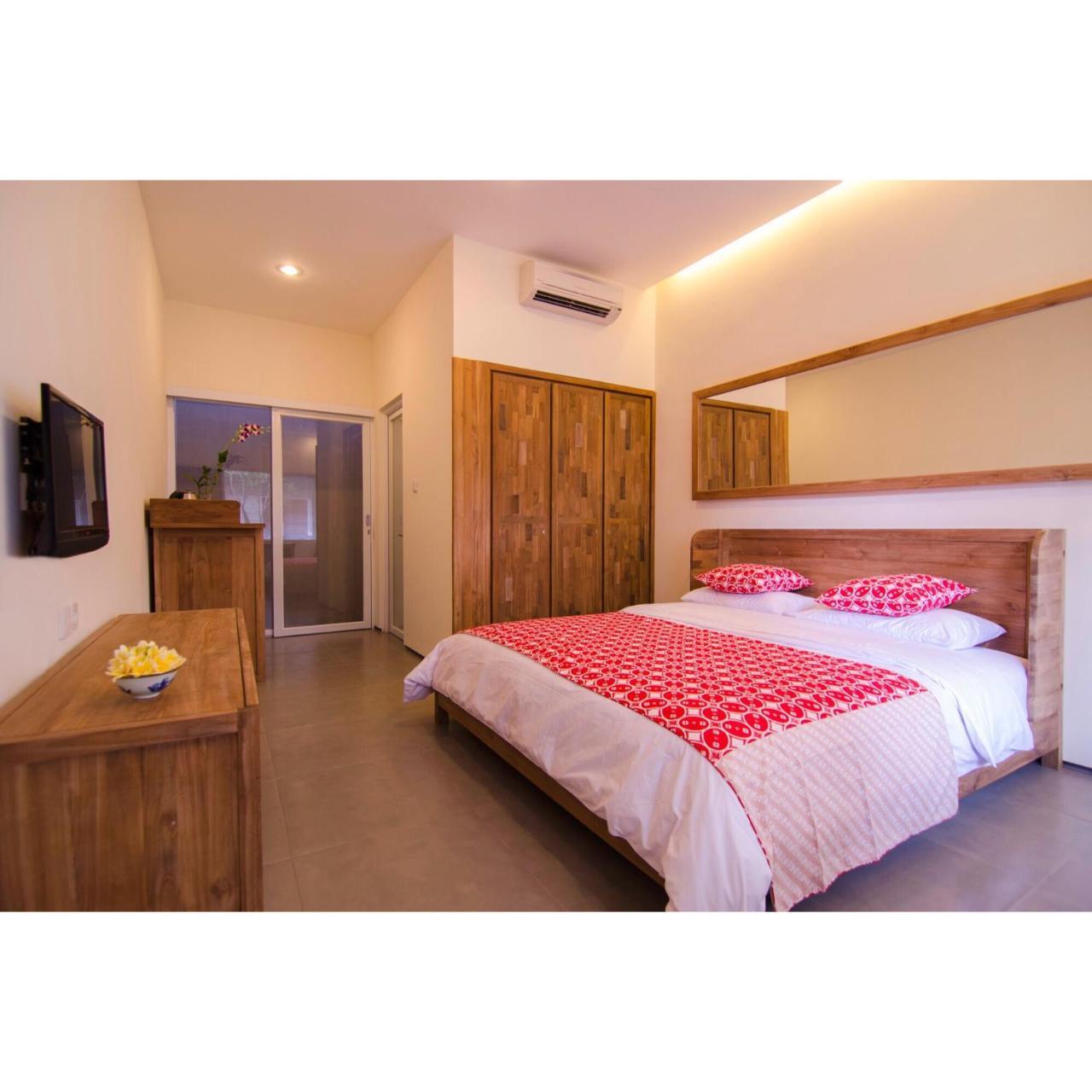 Seruni Guest House Denpasar Kültér fotó